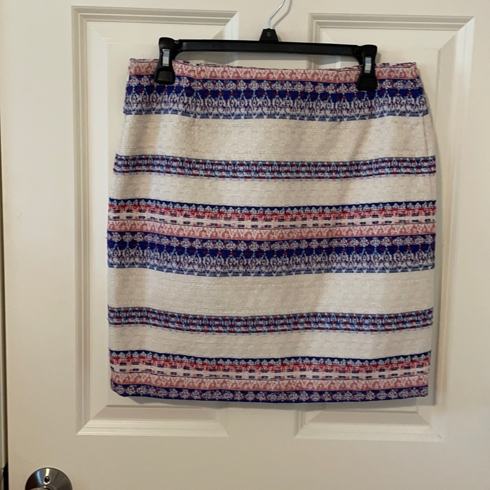 Beautiful lined skirt